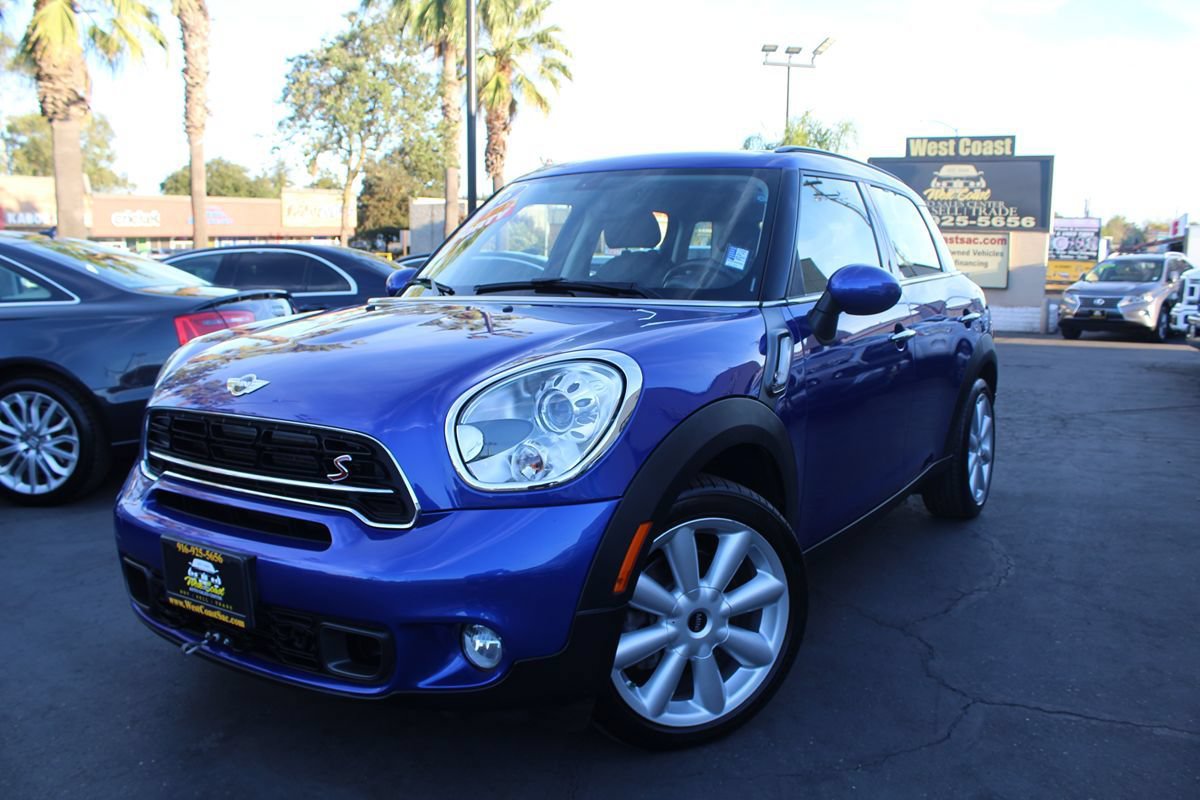 Used 2016 MINI Cooper Countryman S FWD image 2