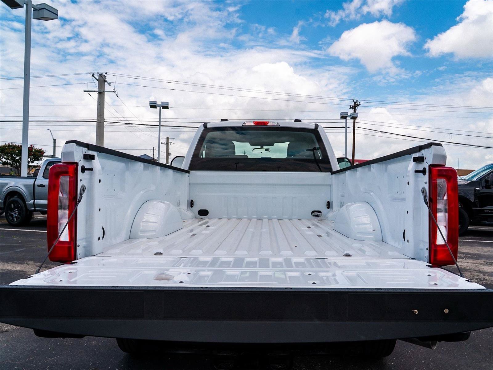 New 2026 Ford F250 XL AWD/4WD image 7