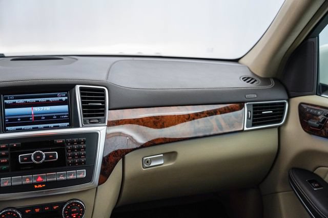Used 2013 Mercedes-Benz GL 450 4MATIC image 5