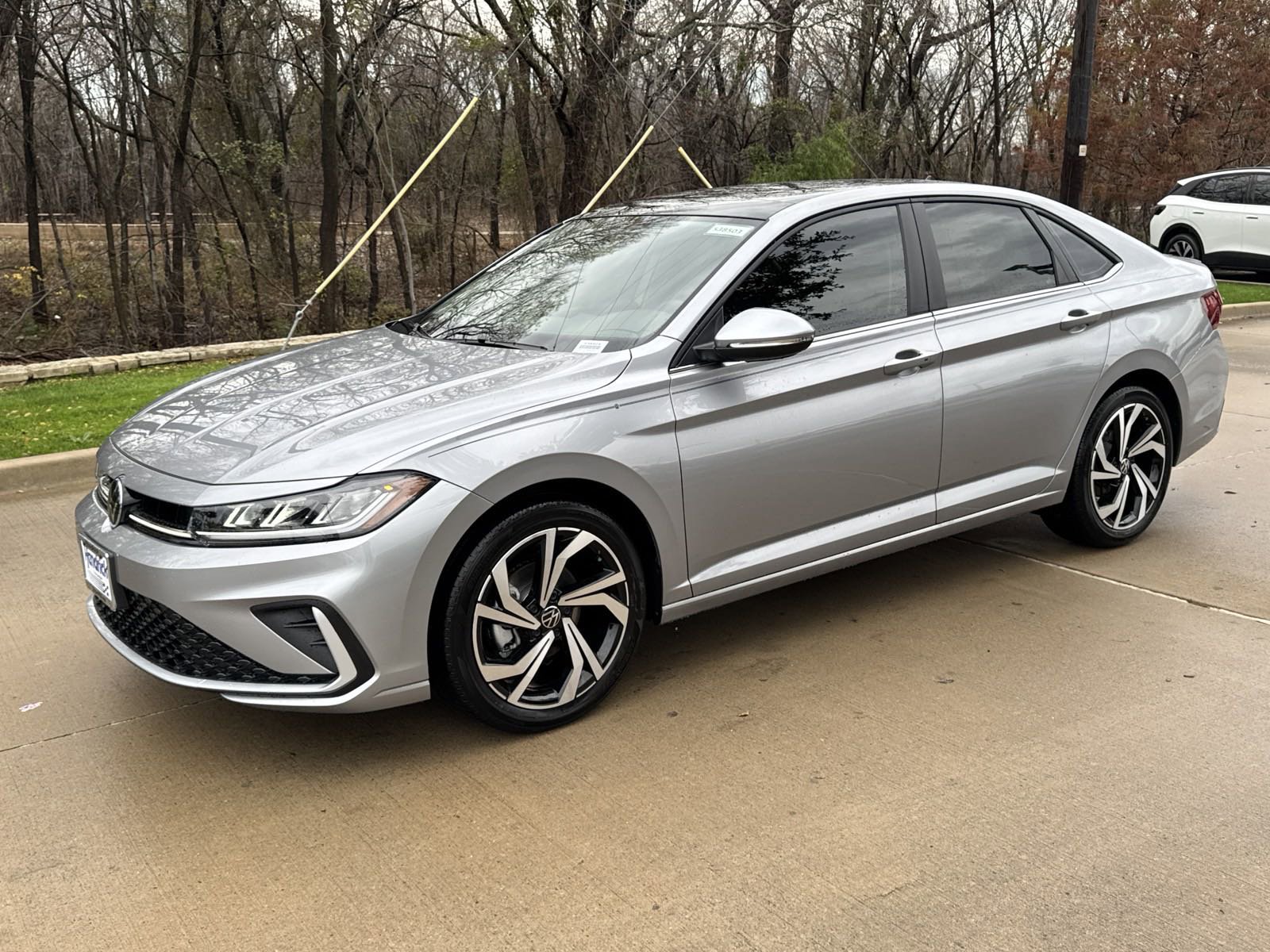 New 2026 Volkswagen Jetta SEL FWD image 2