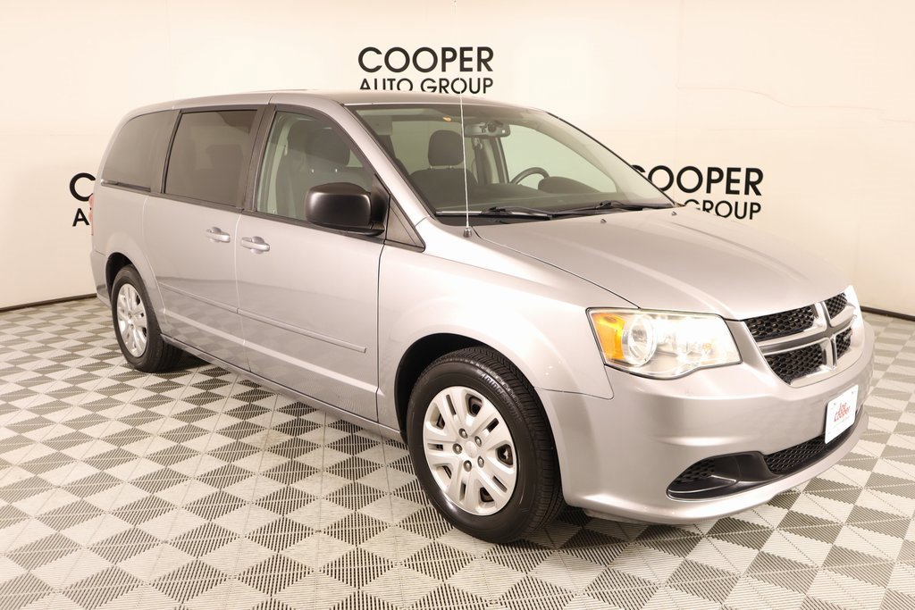 Used 2017 Dodge Grand Caravan SE w/ Power Window Group