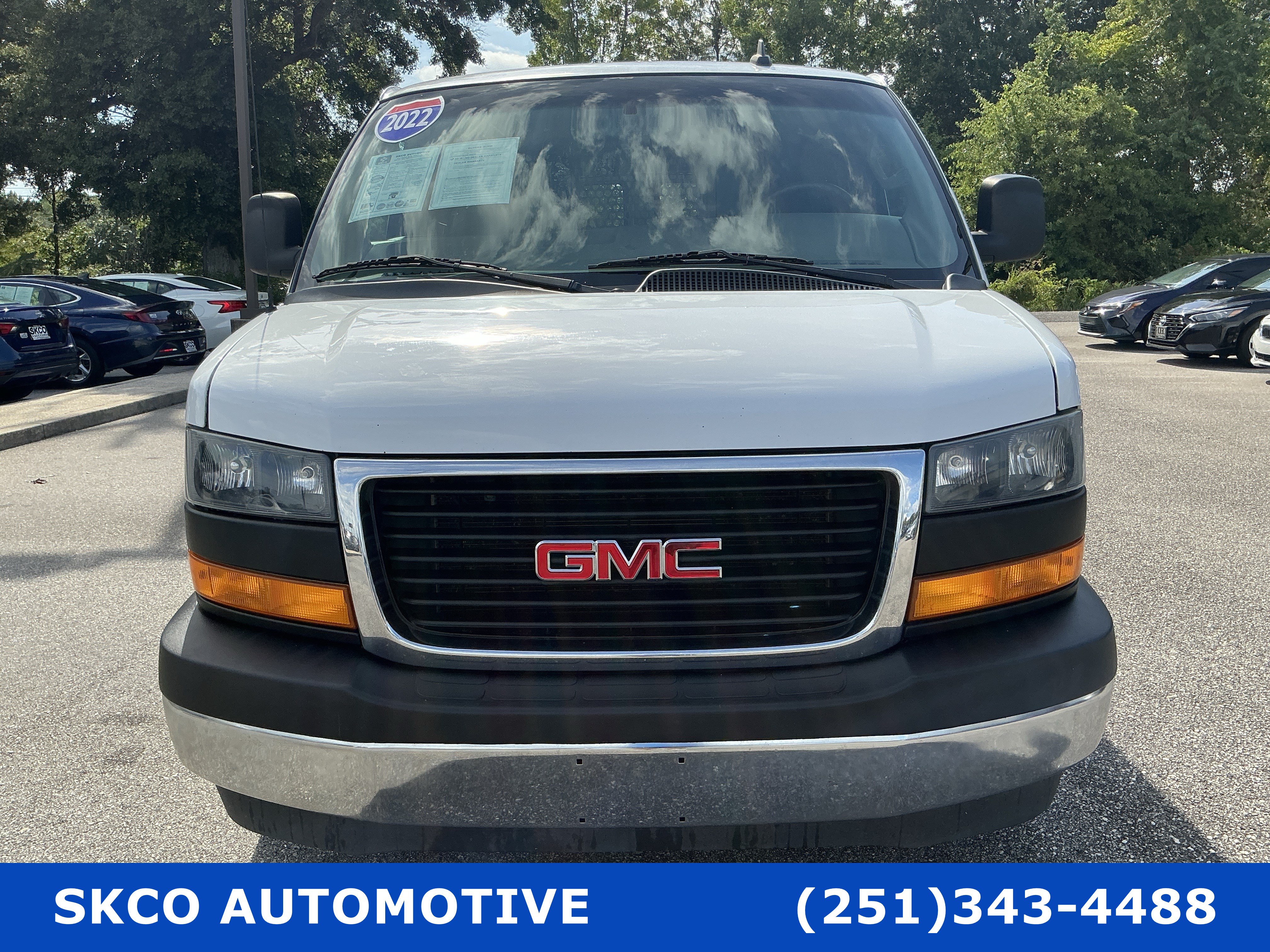 Used 2022 GMC Savana 2500 w/ Driver Convenience Package RWD image 12