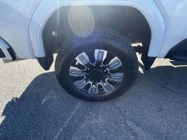 Used 2025 GMC Sierra 2500 Denali w/ Denali Reserve Package image 9