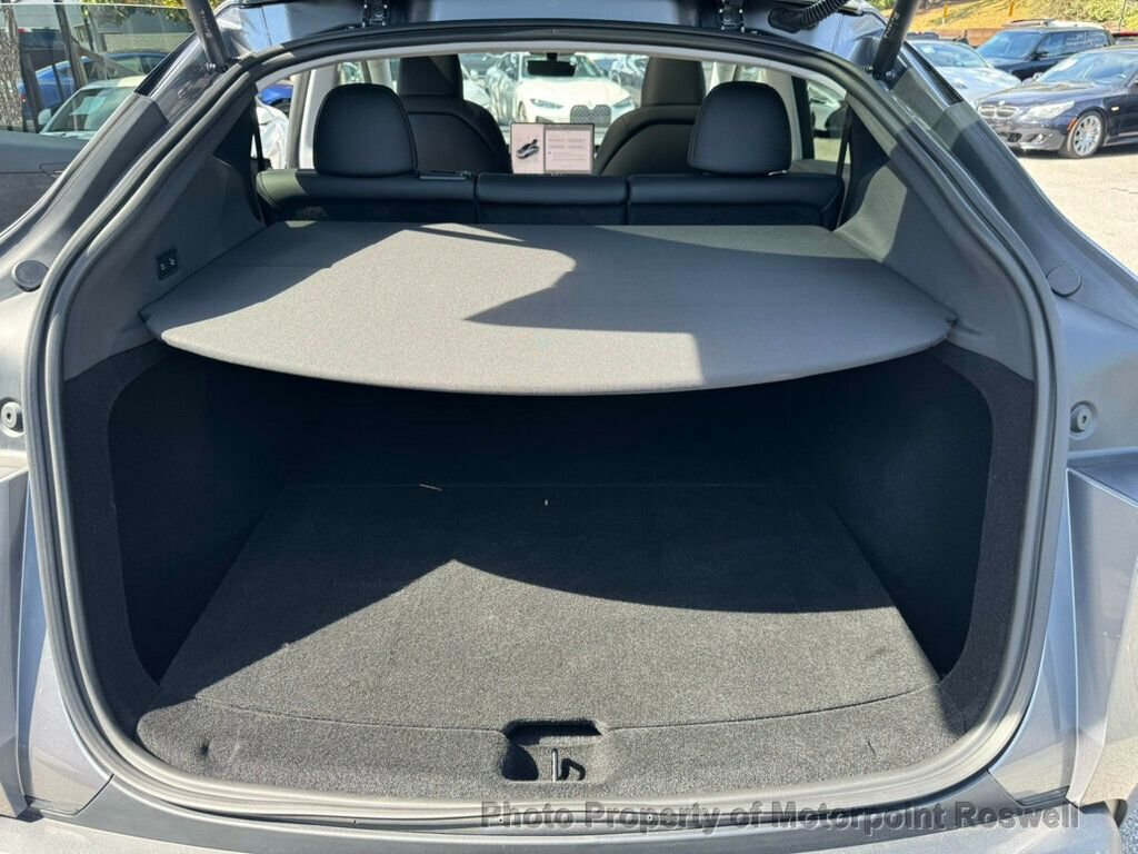 Used 2026 Tesla Model Y Long Range image 9