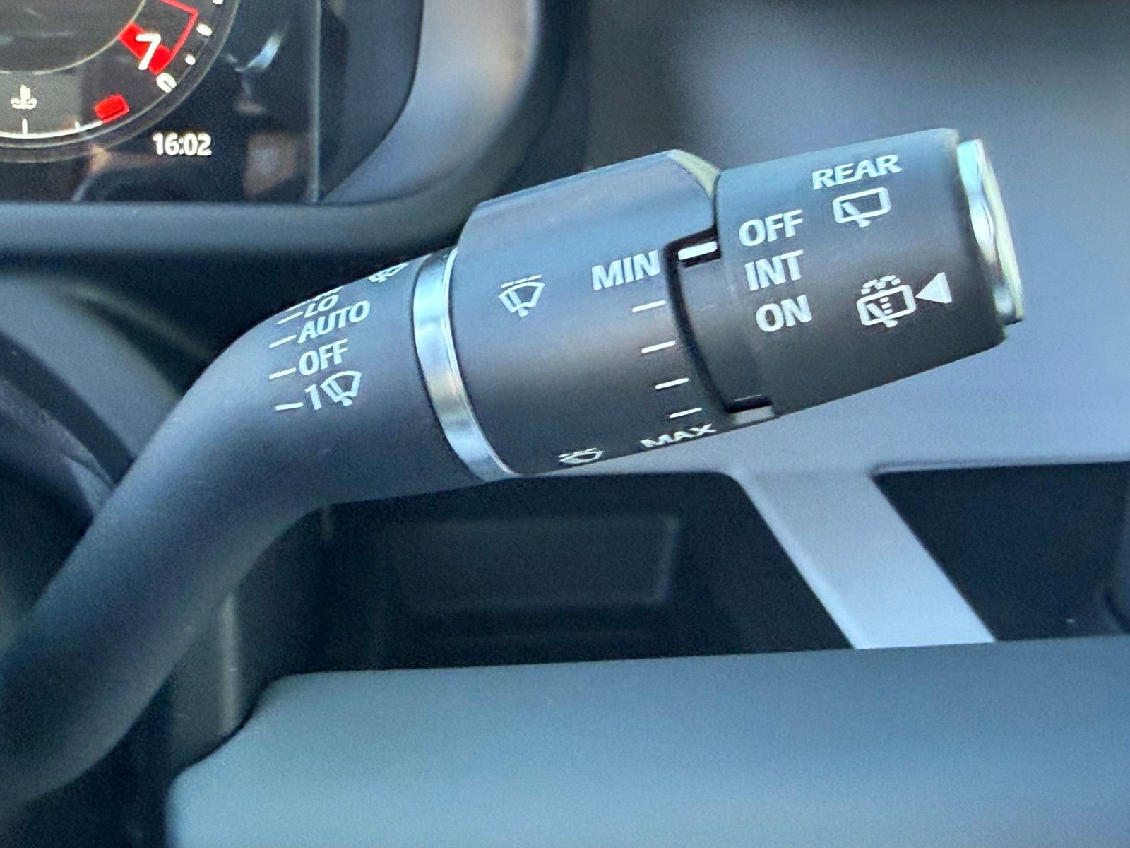 New 2026 Land Rover Defender 110 S AWD/4WD image 14