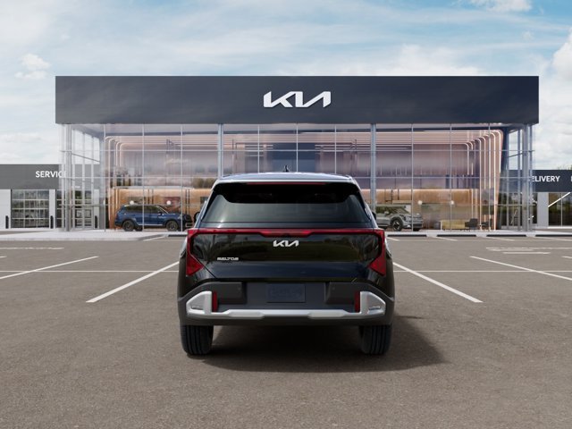 New 2027 Kia Seltos LX FWD image 6