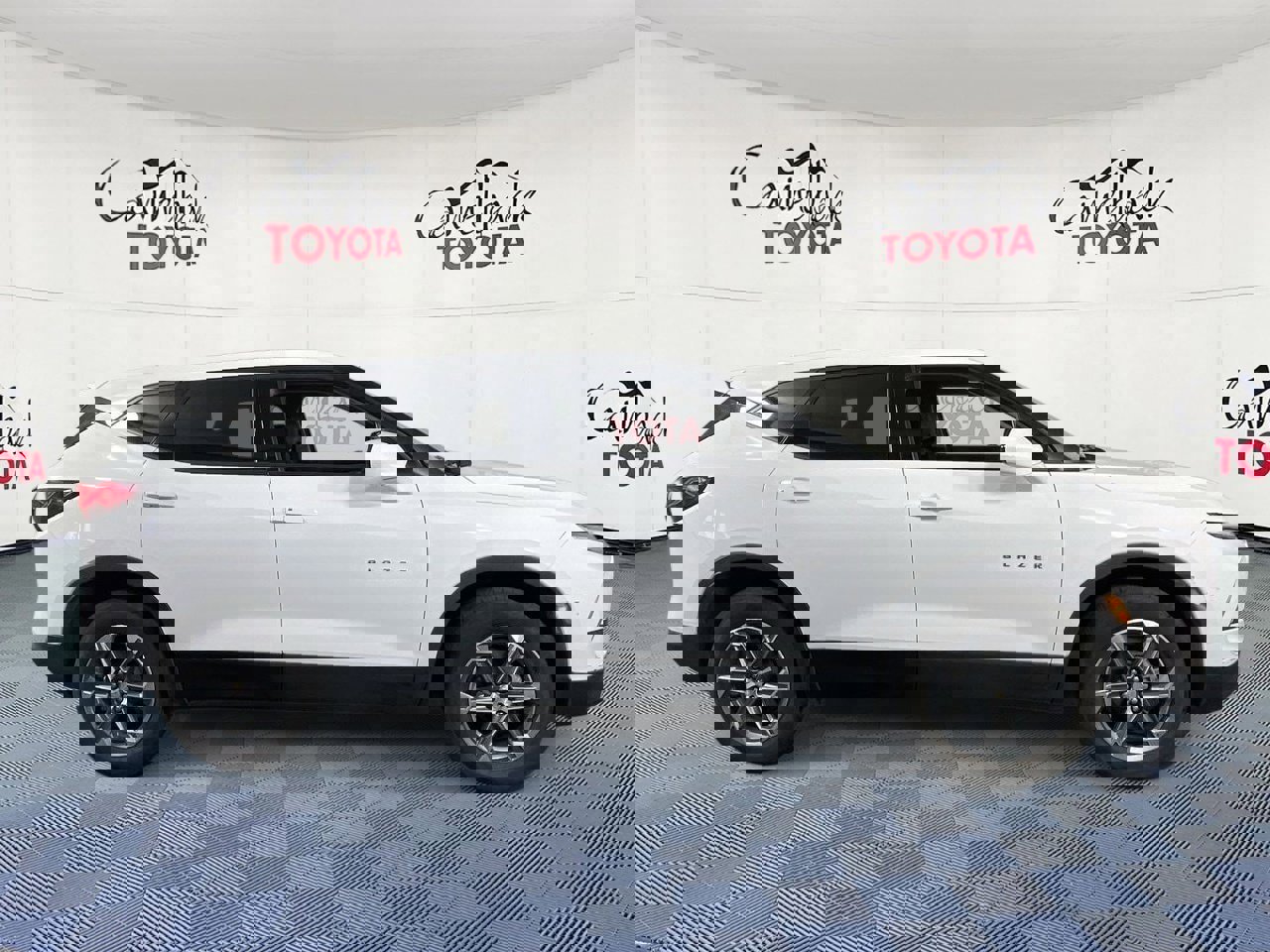 Used 2024 Chevrolet Blazer LT image 8