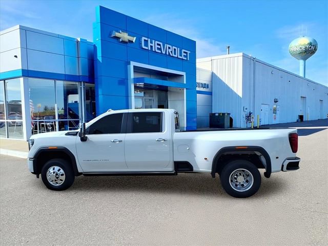 Used 2024 GMC Sierra 3500 Denali Ultimate image 7