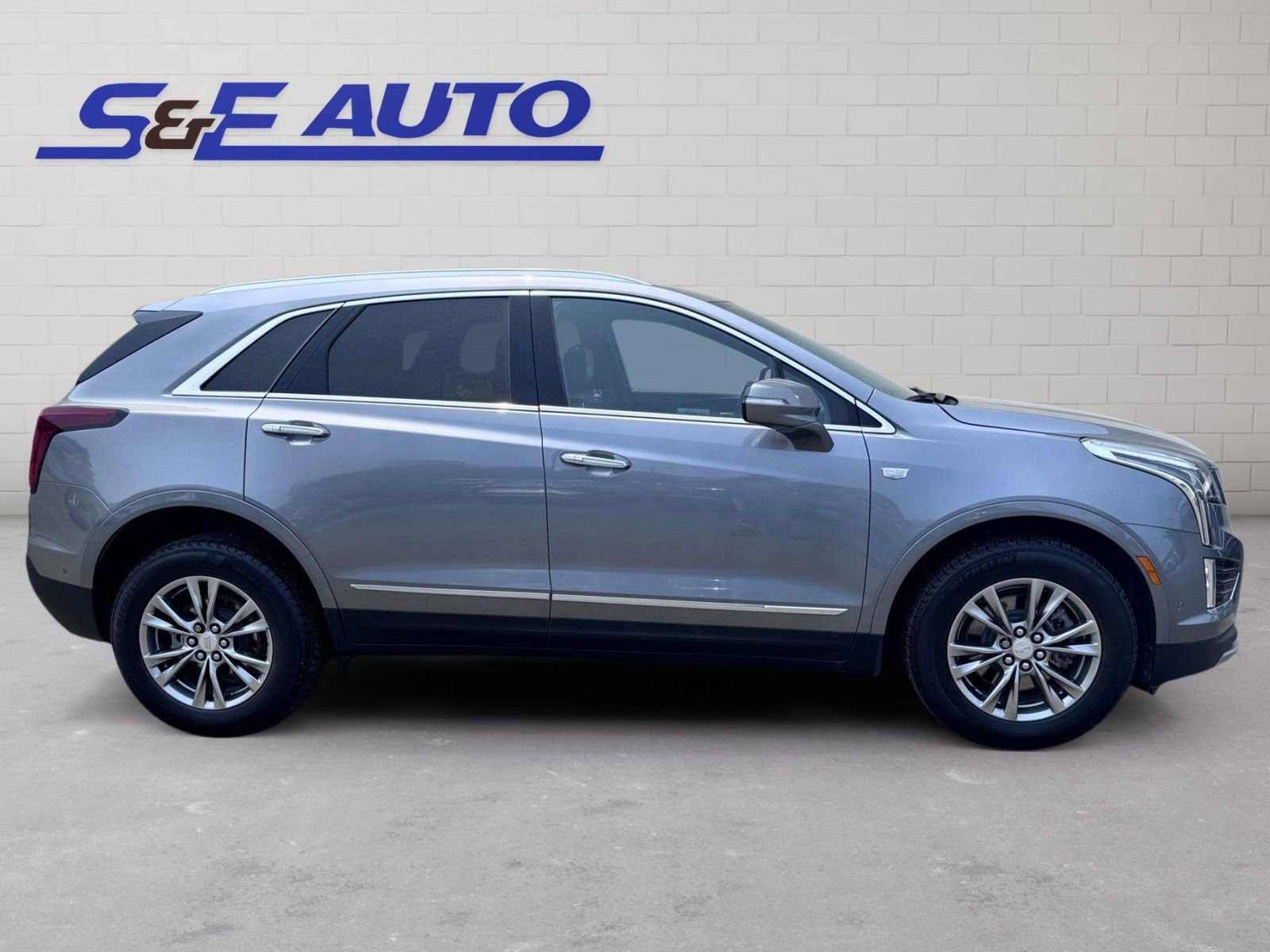 Used 2021 Cadillac XT5 Premium Luxury image 5