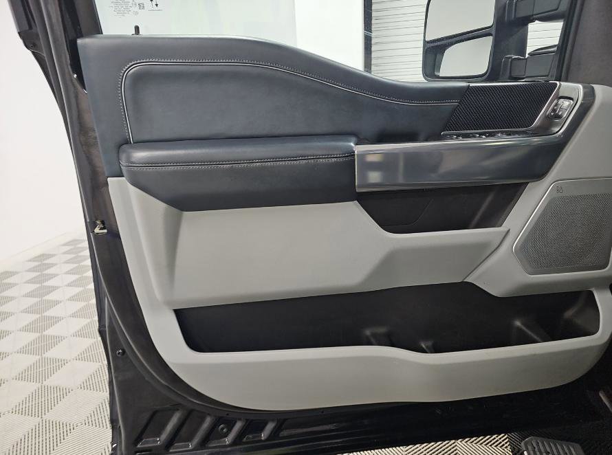 Used 2024 Ford F250 Limited w/ FX4 Off-Road Package image 11