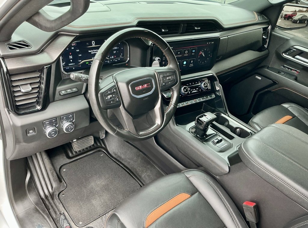 Used 2024 GMC Sierra 1500 AT4 w/ Technology Package image 40