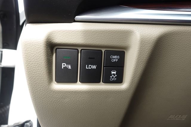 Used 2014 Acura MDX FWD w/ Advance & Entertainment image 16