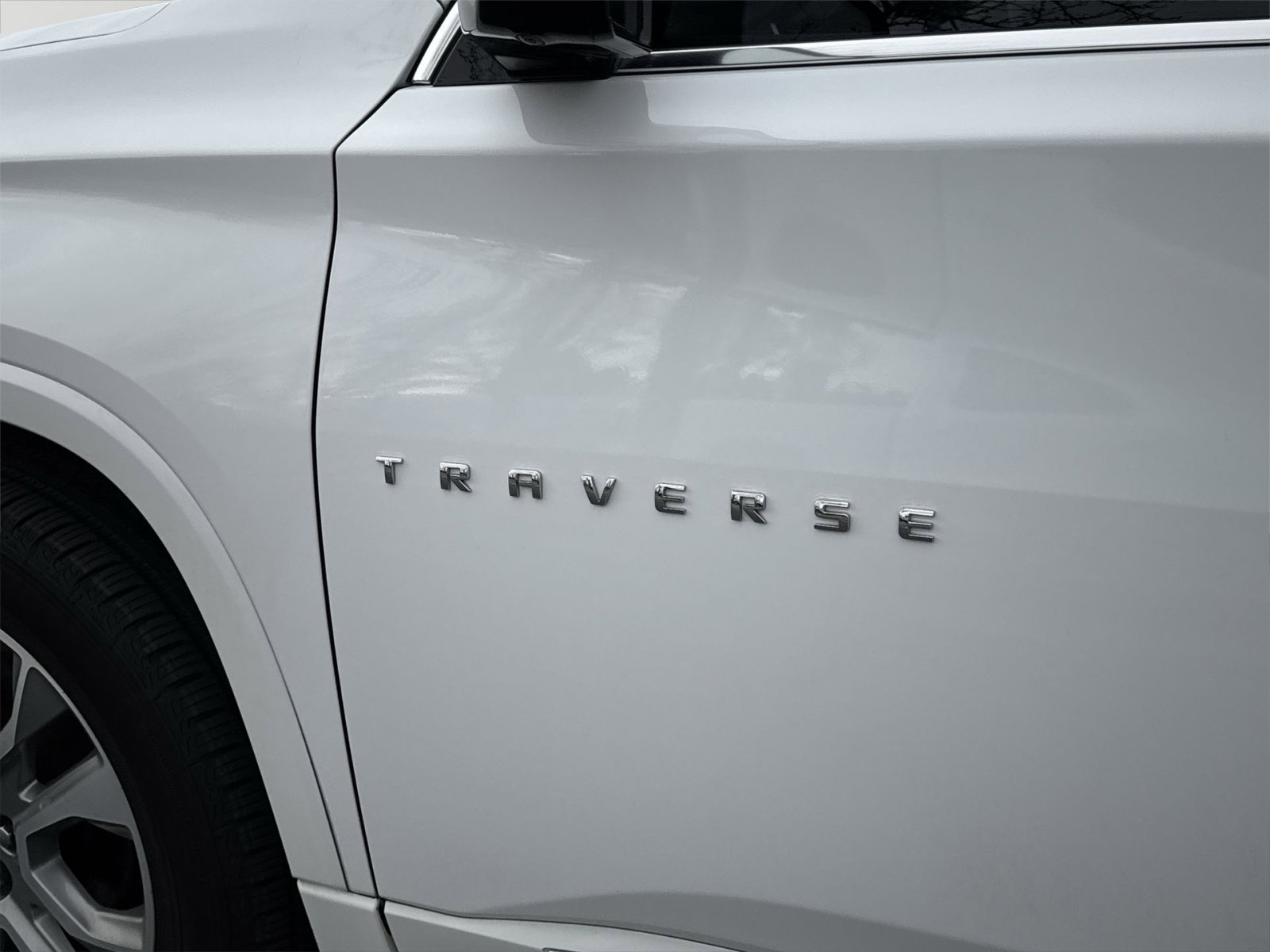 Used 2020 Chevrolet Traverse Premier image 12