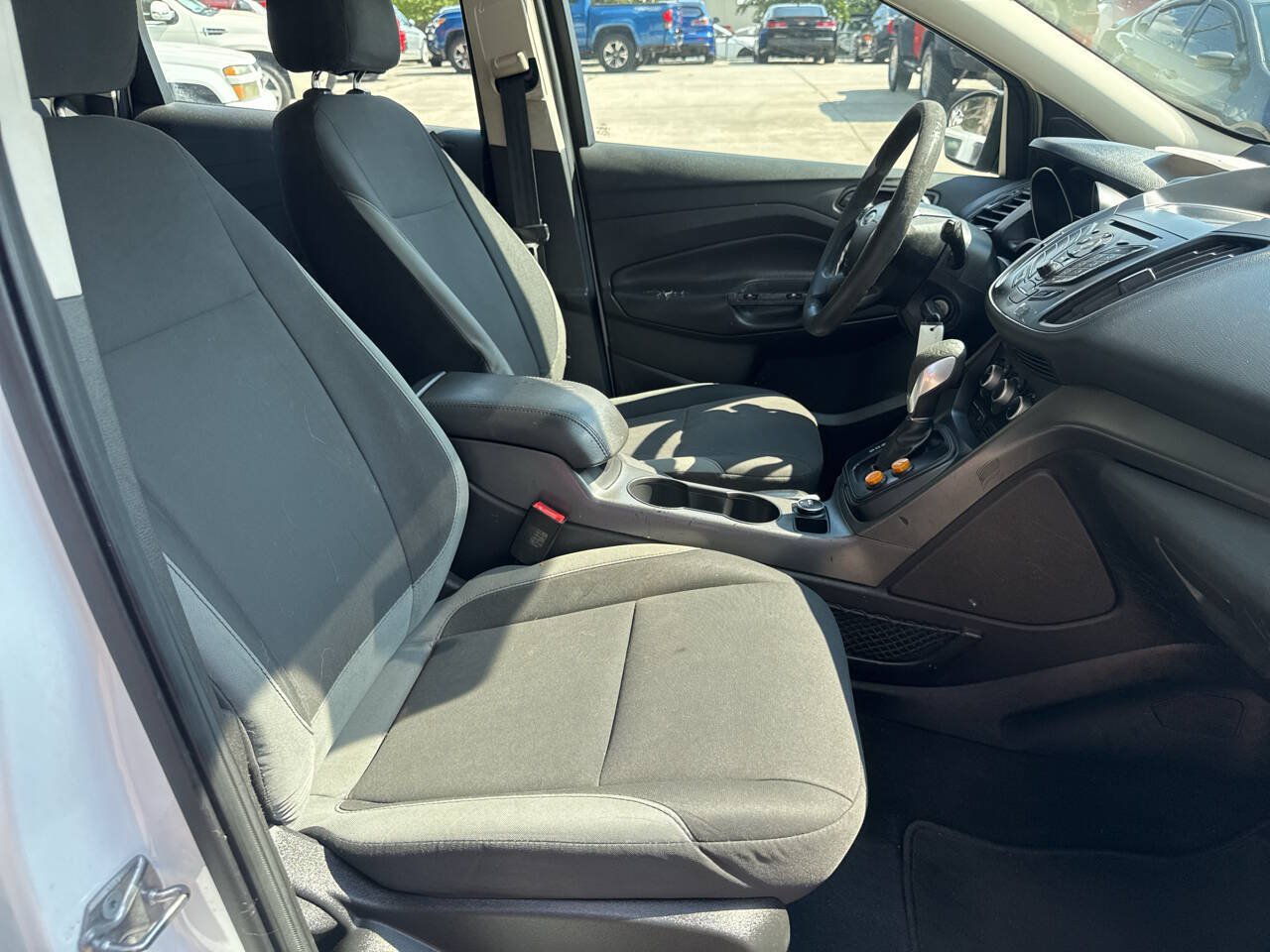 Used 2016 Ford Escape S FWD image 15