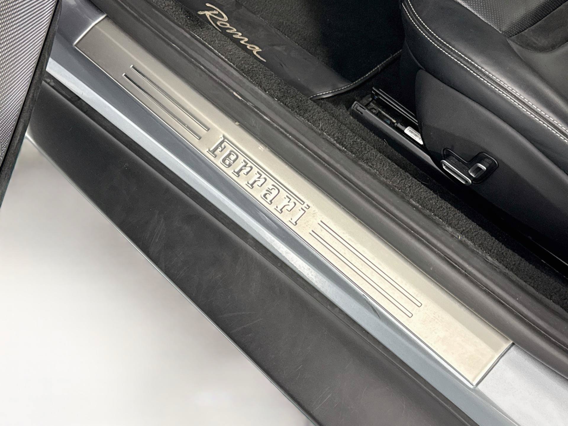 Used 2021 Ferrari Roma RWD image 43