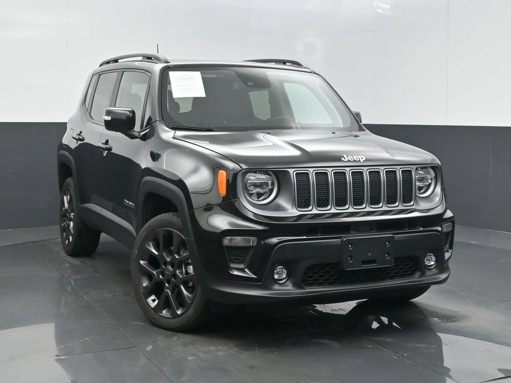 Certified 2023 Jeep Renegade Limited w/ Sun/Sound Group video 2