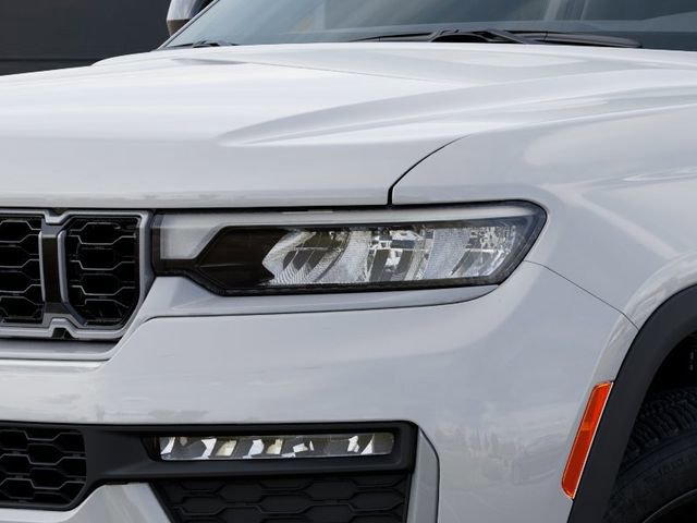 New 2026 Jeep Grand Cherokee Limited w/ Limited Altitude Package image 10