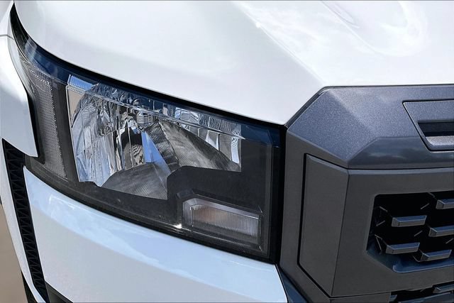 Used 2025 Nissan Frontier SV RWD image 27