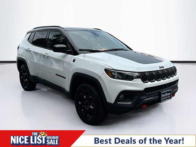 Used 2024 Jeep Compass Trailhawk