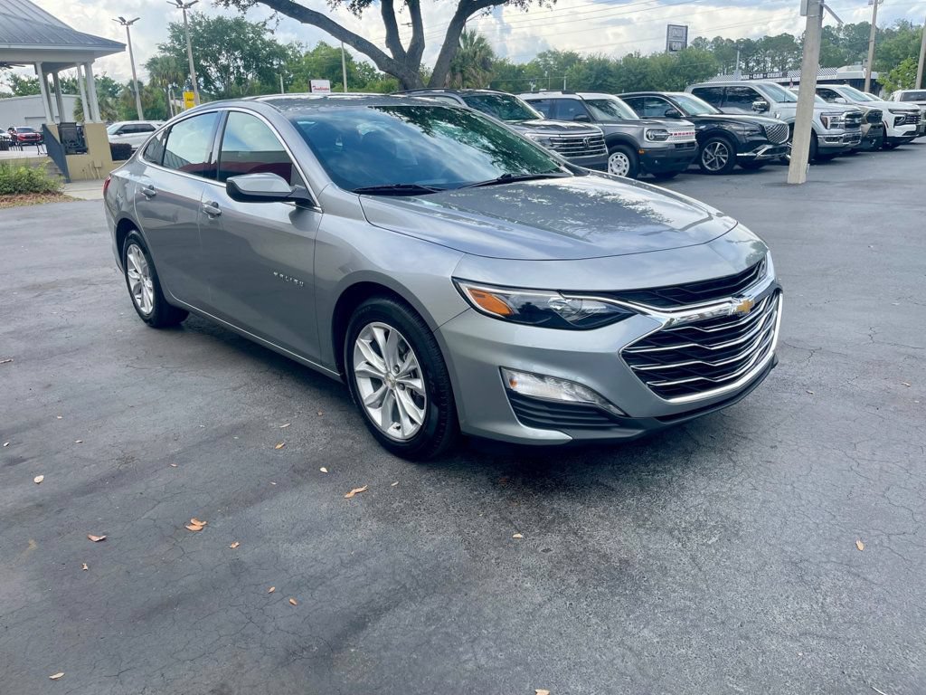 Used 2025 Chevrolet Malibu LT FWD image 6