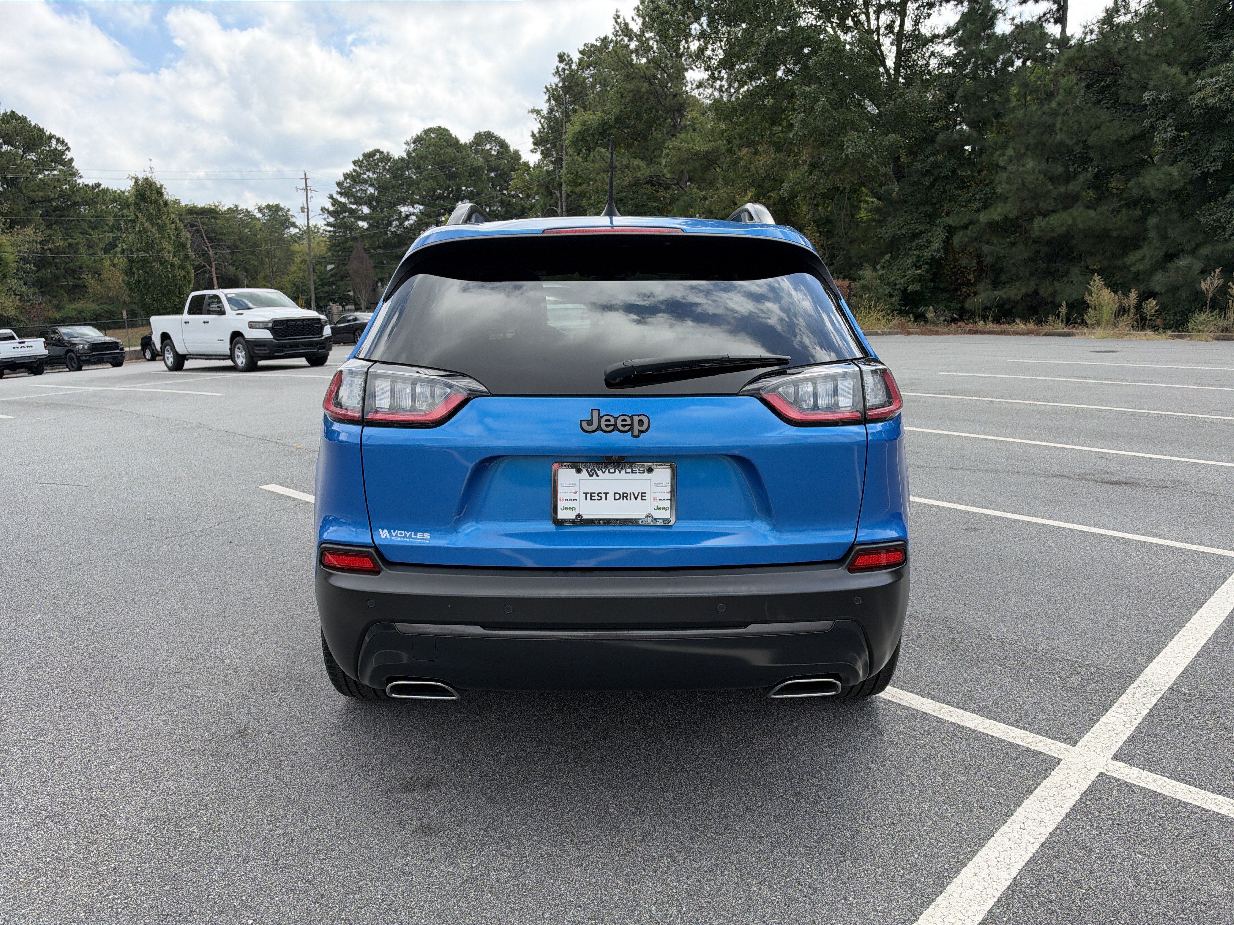 Used 2021 Jeep Cherokee Latitude Lux 80th Anniv w/ Quick Order Package 26U 80TH FWD image 7