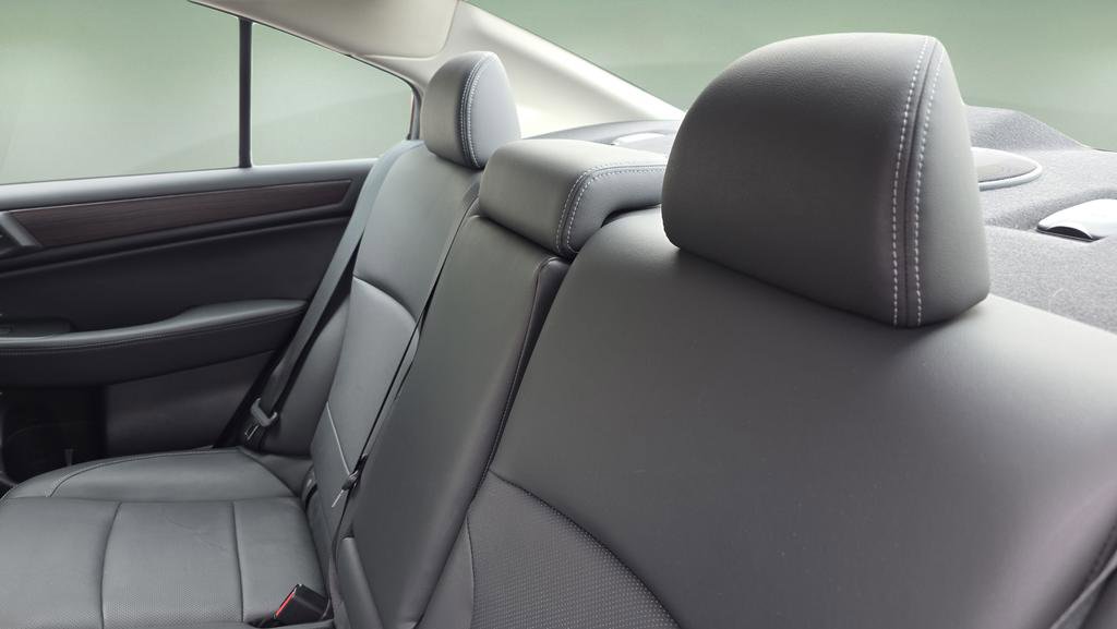 Used 2016 Subaru Legacy 3.6R Limited image 15