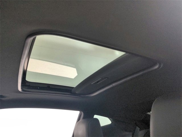 Used 2019 Chevrolet Camaro SS image 28