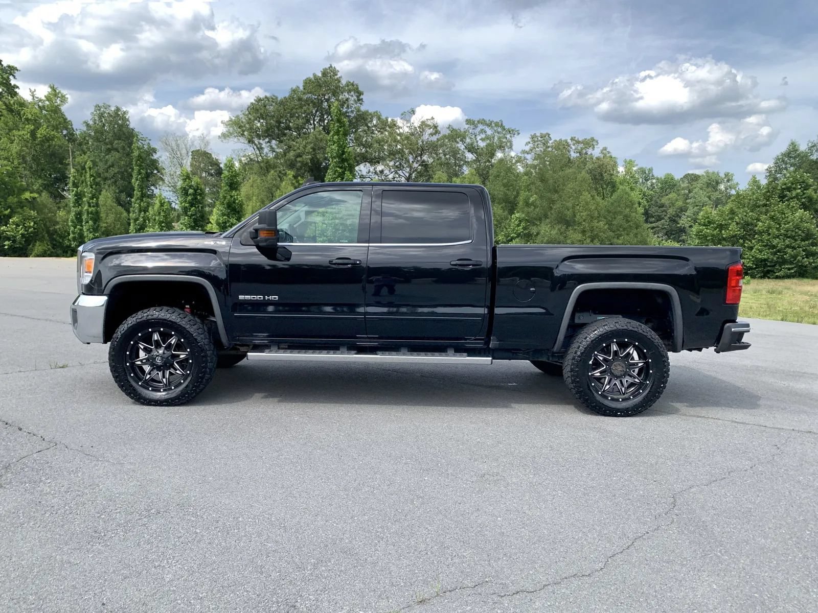 Used 2016 GMC Sierra 2500 SLE AWD/4WD image 4