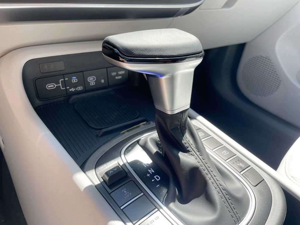 Certified 2026 Hyundai Kona SEL Sport AWD/4WD image 48