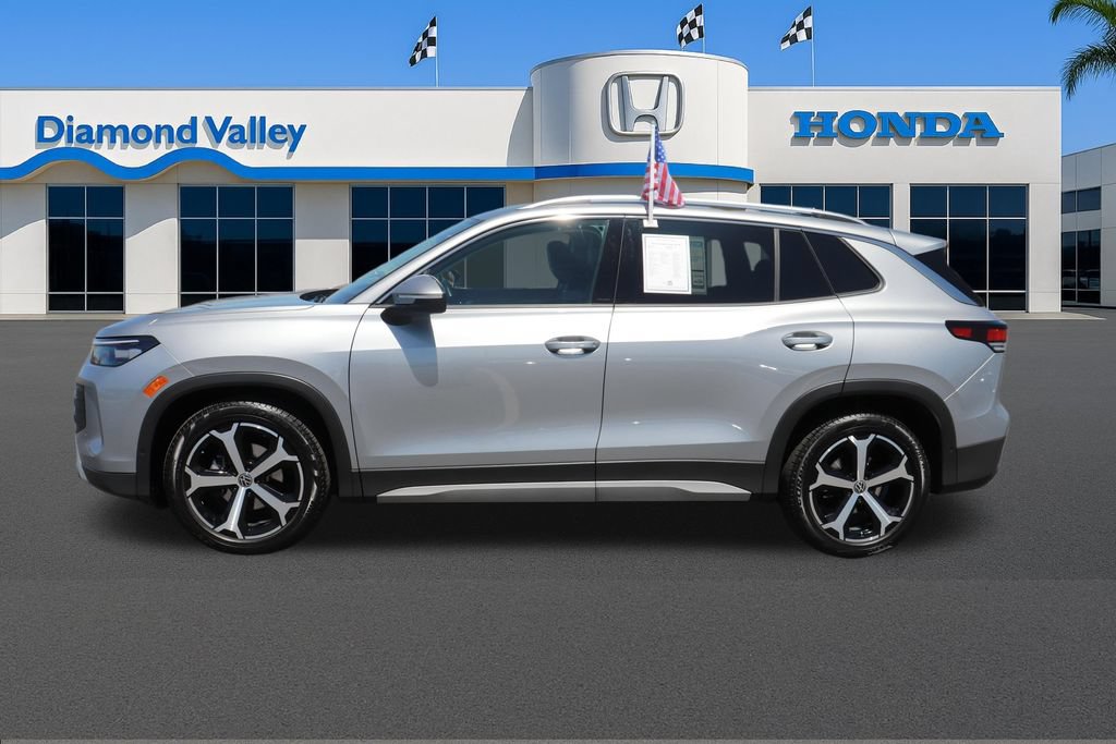 Used 2026 Volkswagen Tiguan SE FWD image 7