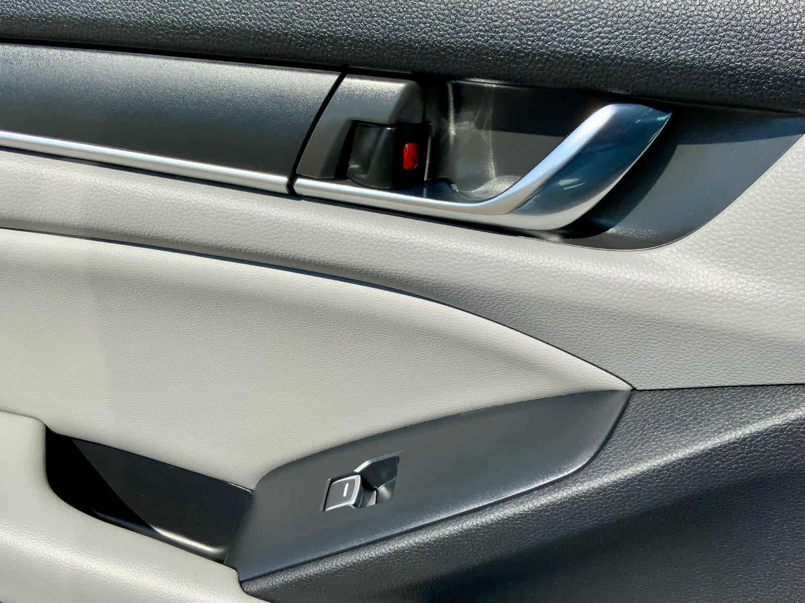 Used 2019 Honda Accord LX image 52