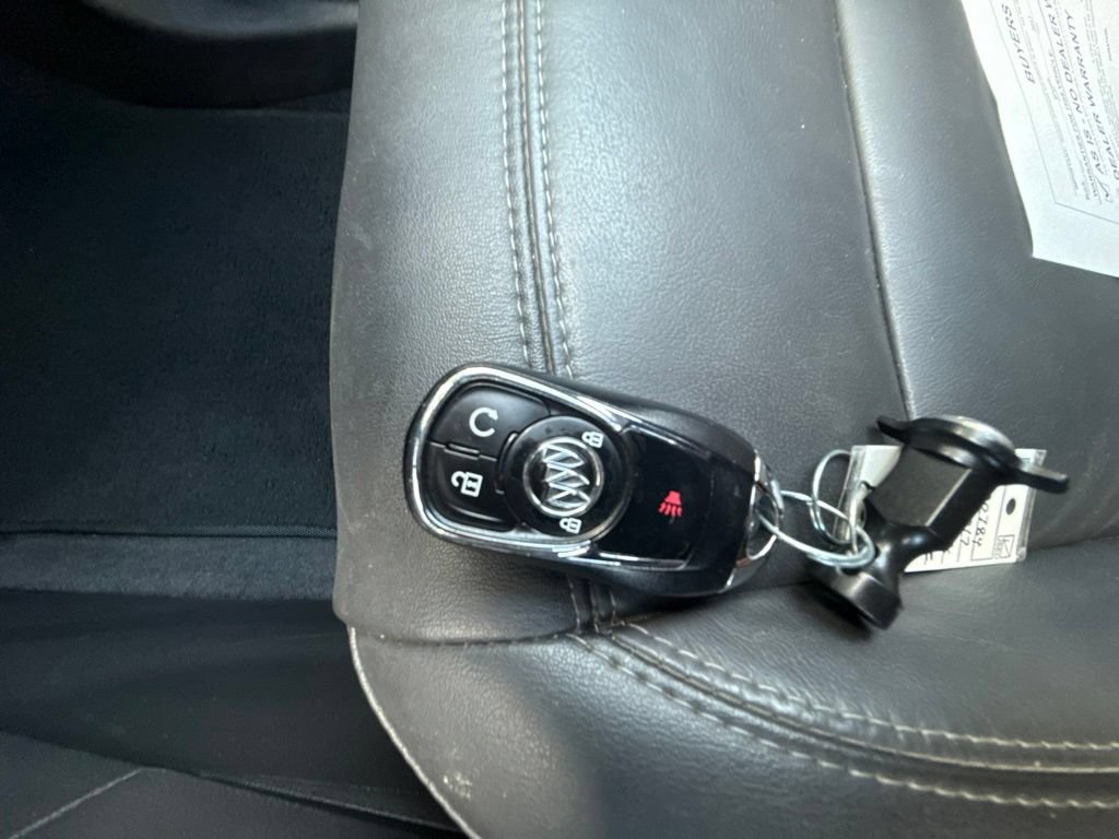 Used 2017 Buick Encore Essence w/ Experience Buick Package FWD image 20