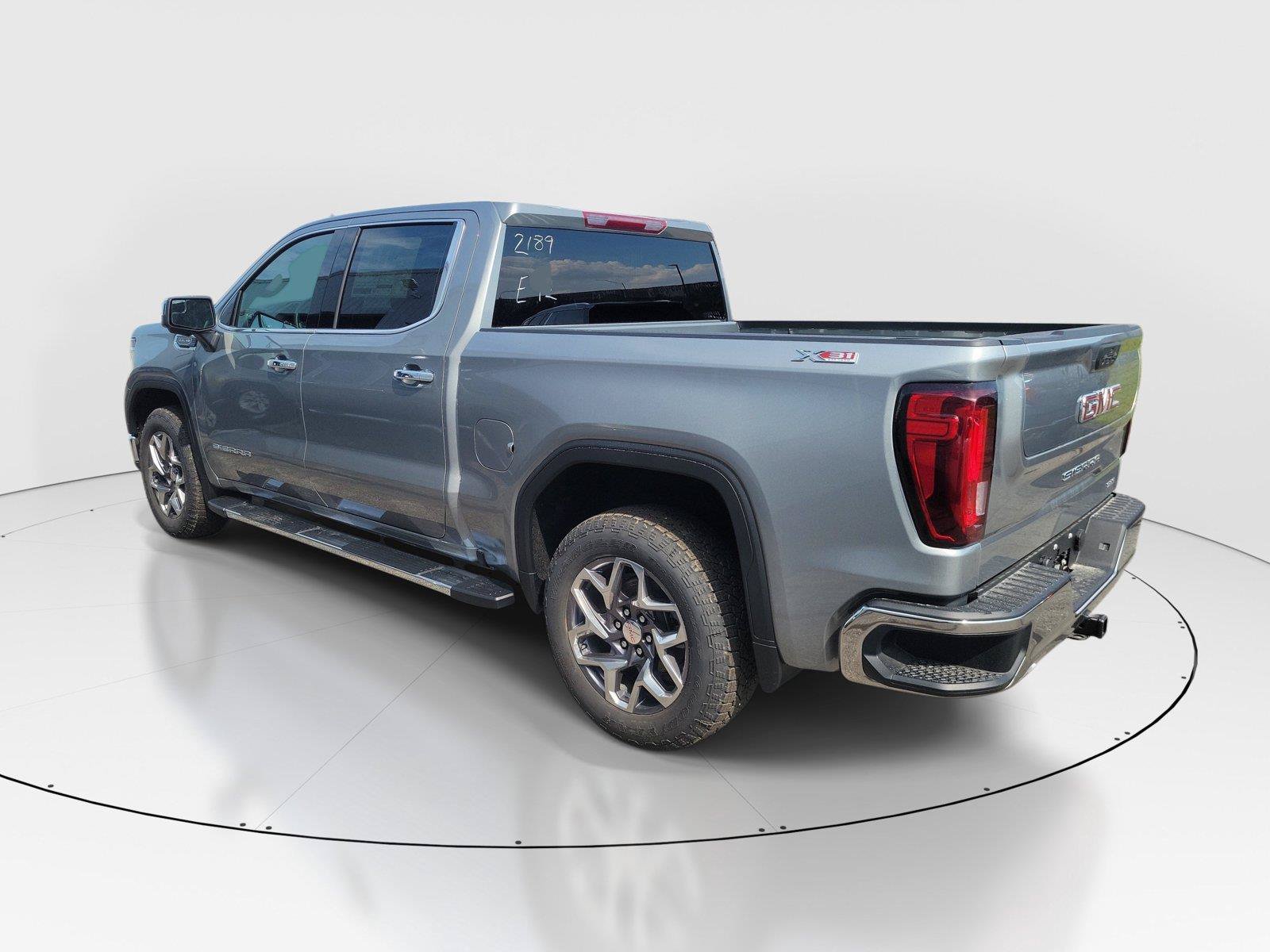 New 2026 GMC Sierra 1500 SLT w/ SLT Premium Package AWD/4WD image 3