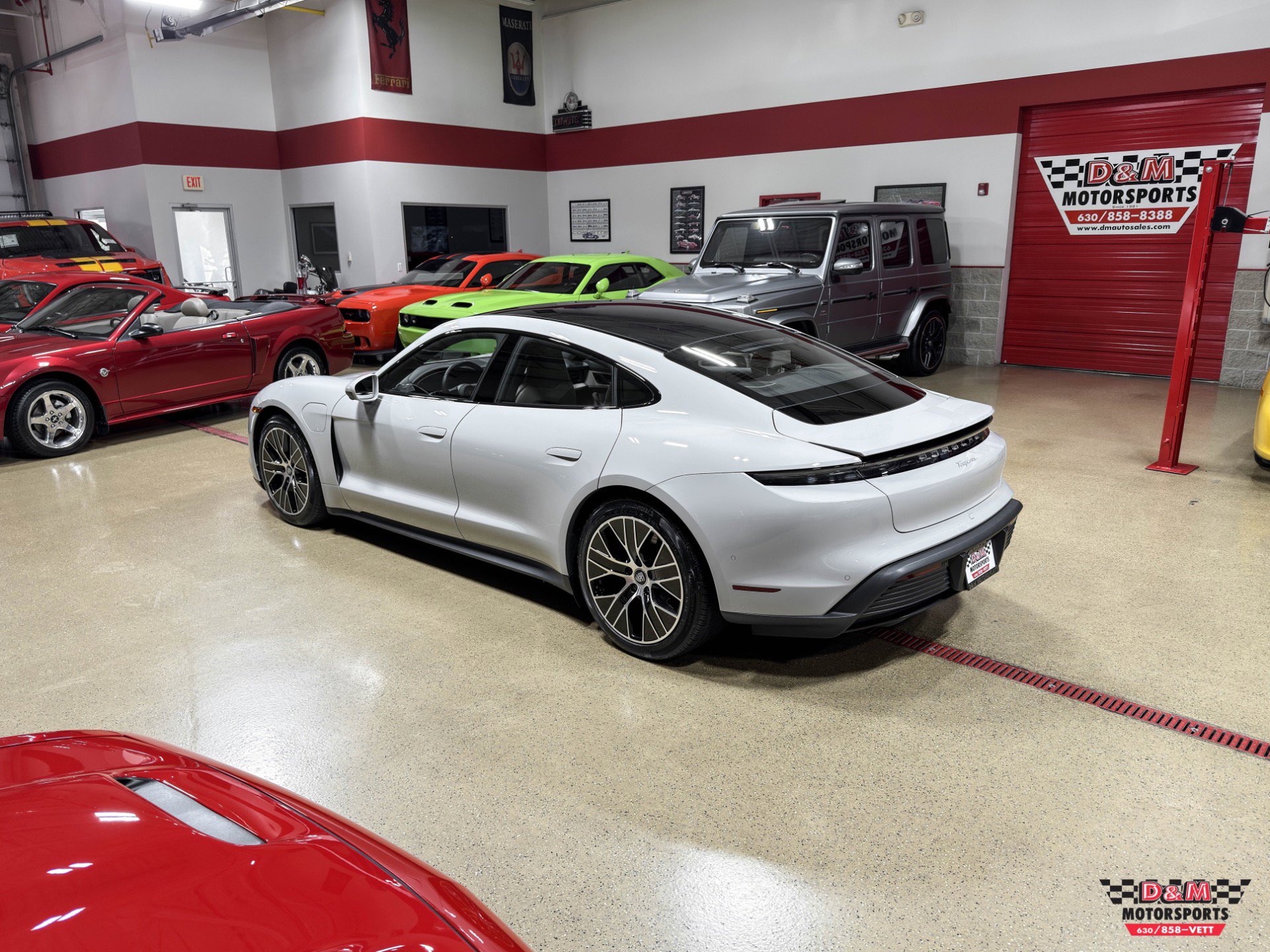 Used 2021 Porsche Taycan image 41