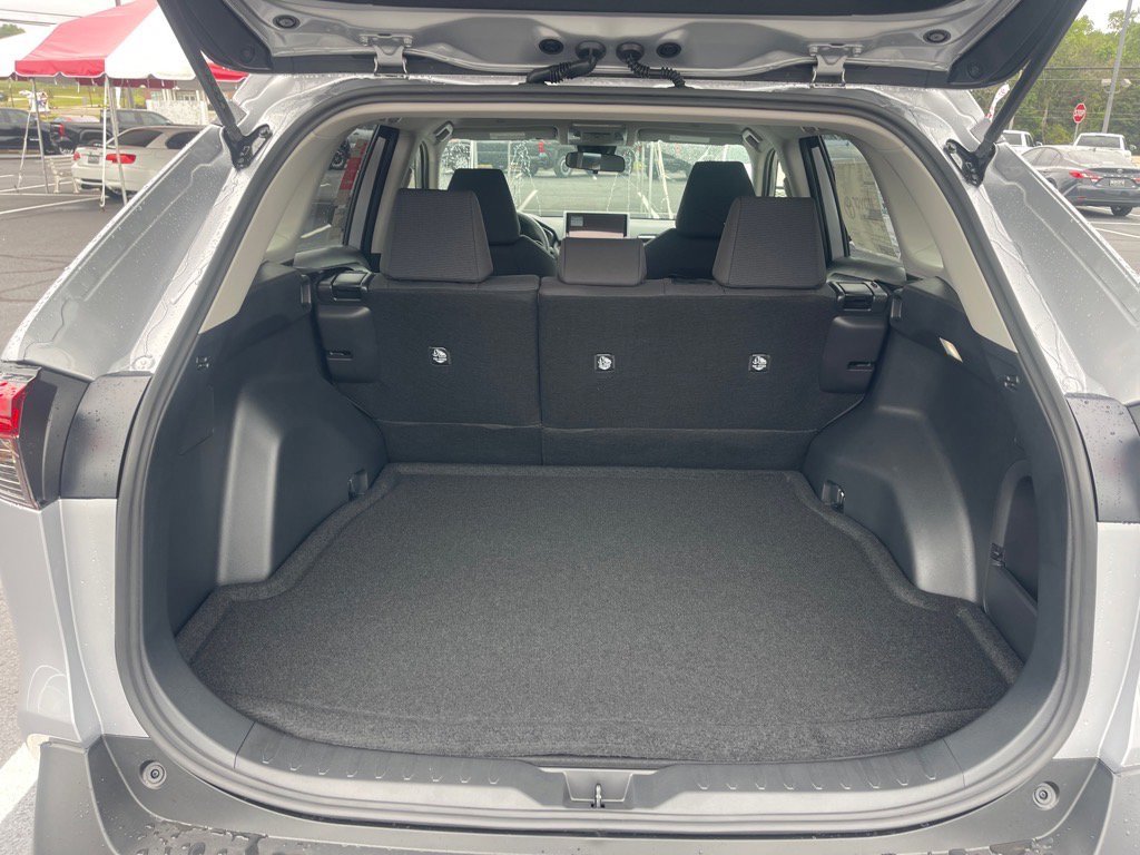 New 2025 Toyota RAV4 LE image 13