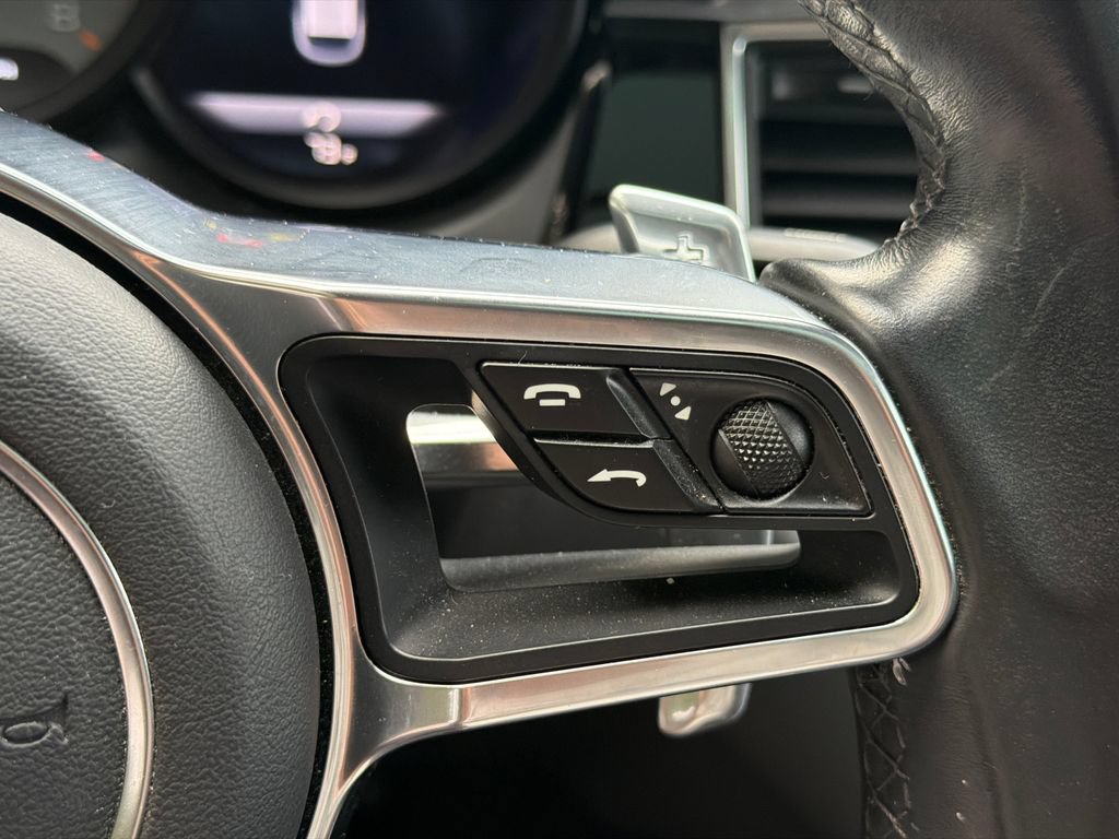 Used 2017 Porsche Macan S AWD/4WD image 26