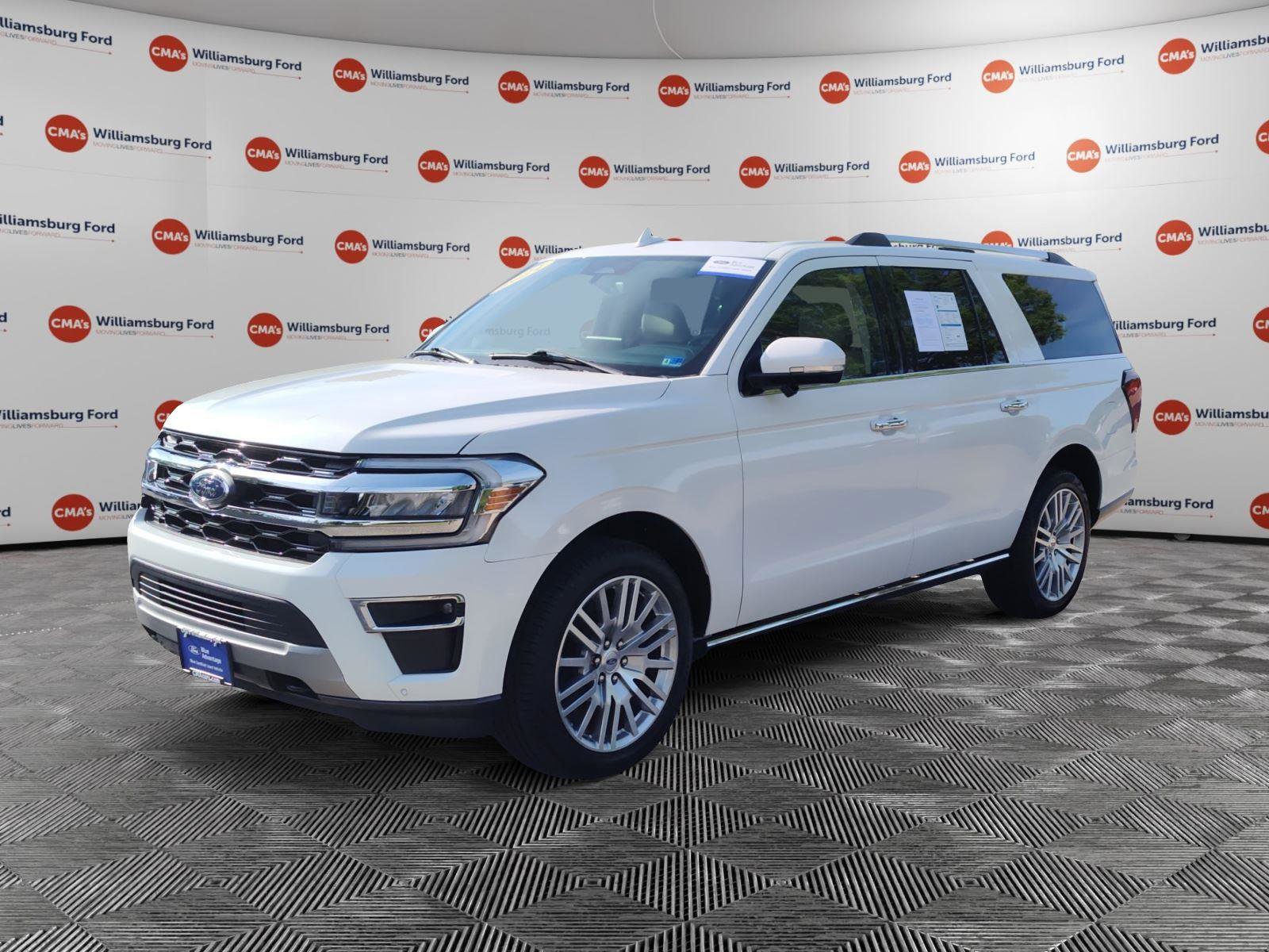 Used 2024 Ford Expedition Max Limited image 1