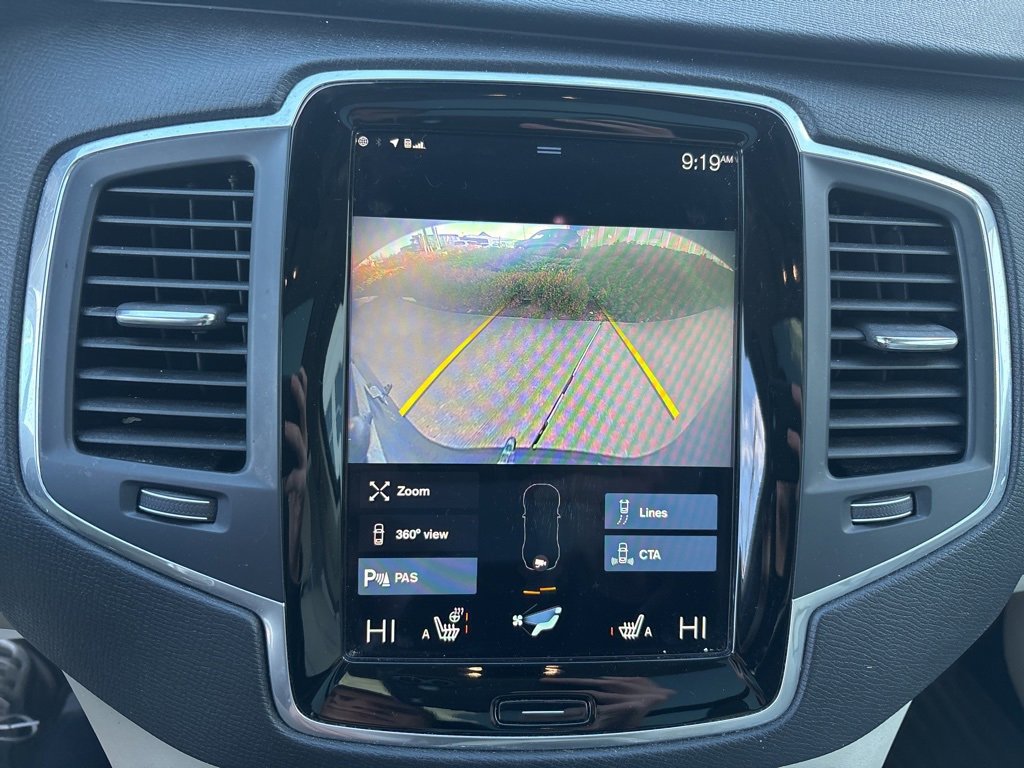 Used 2020 Volvo XC90 T6 Momentum w/ Protection Package Premier image 30