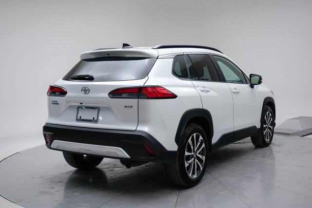 Certified 2025 Toyota Corolla Cross XLE image 5