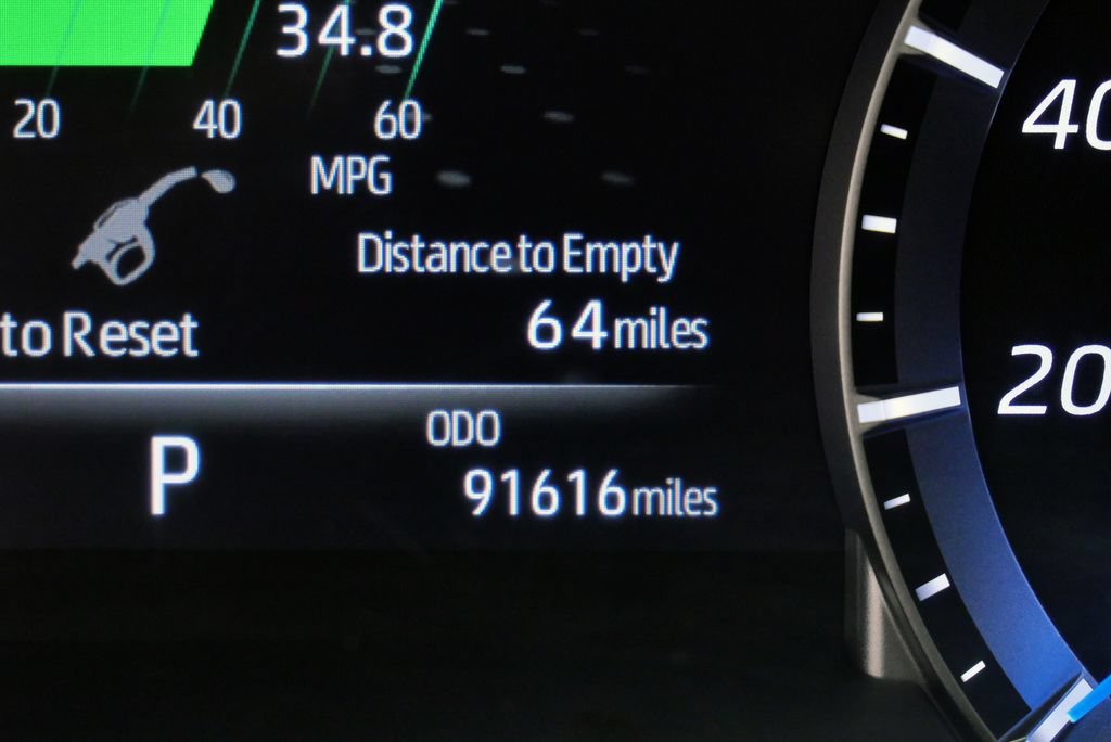 Used 2021 Toyota Highlander XLE AWD/4WD image 26