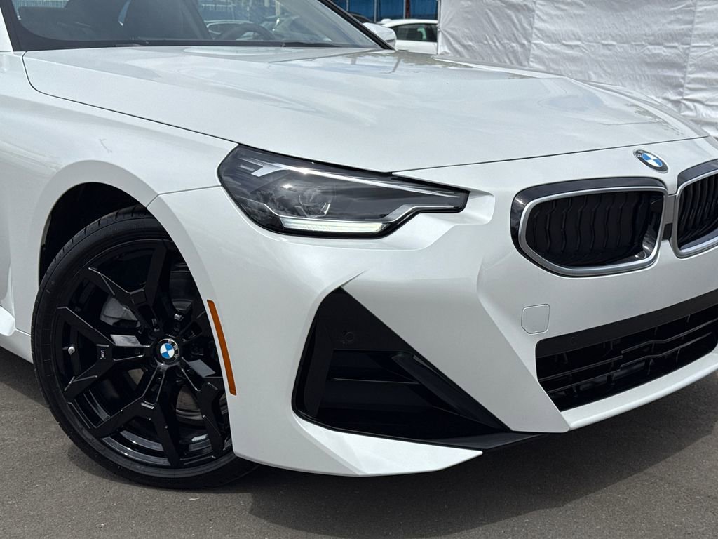 New 2026 BMW 230i Coupe w/ M Sport Package RWD image 6