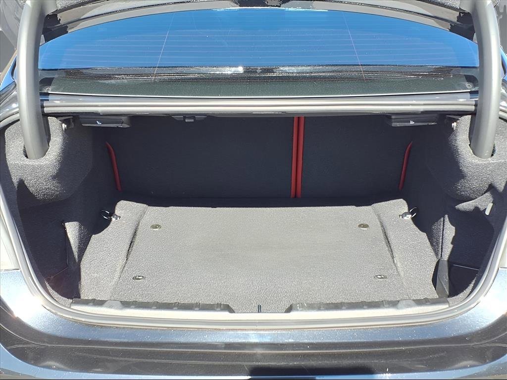 Used 2018 BMW M4 Base image 13