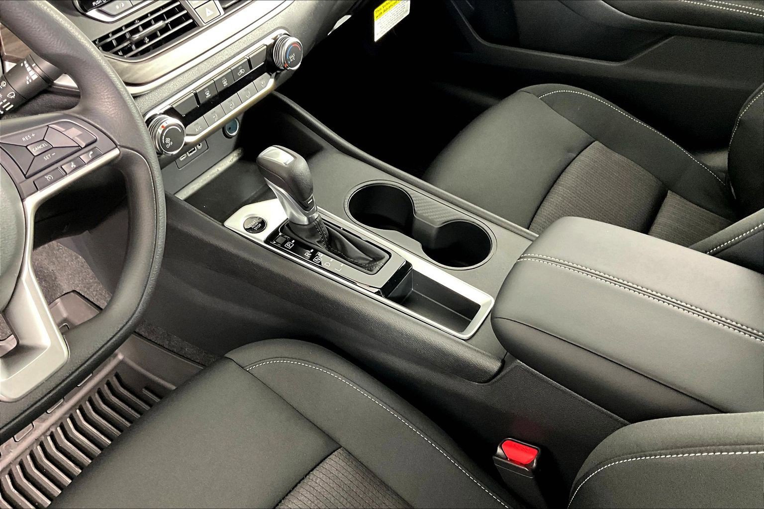 New 2026 Nissan Altima 2.5 SV FWD image 12
