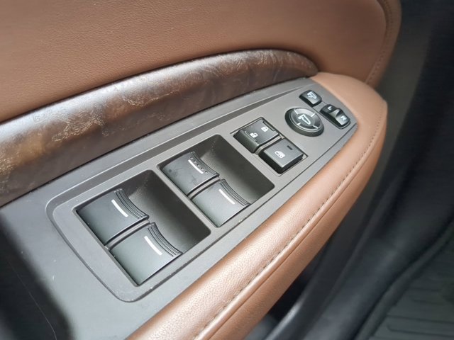 Used 2020 Acura MDX FWD w/ Advance Package image 21