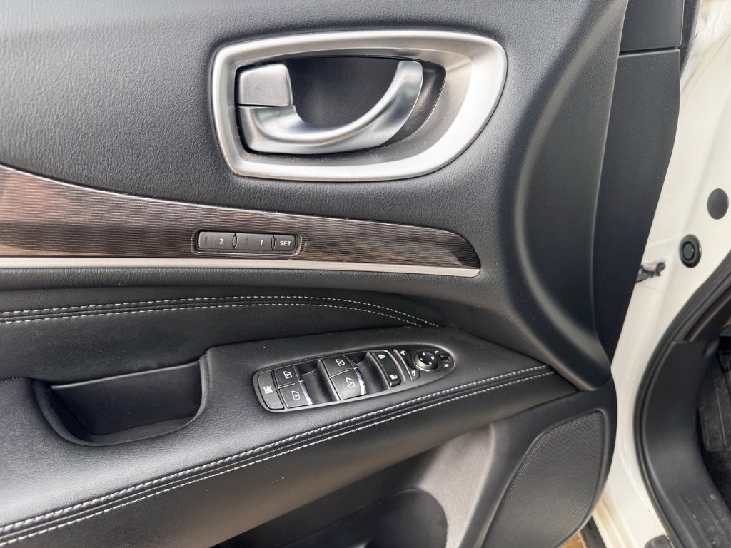 Used 2016 INFINITI QX60 FWD w/ Premium Plus Package image 39