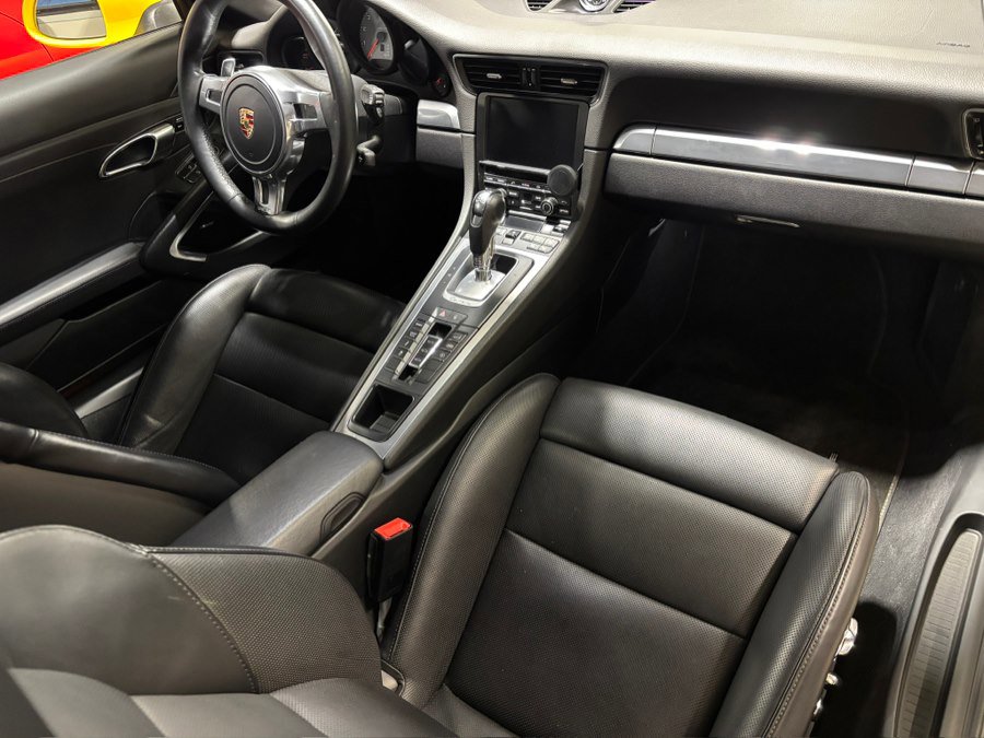 Used 2013 Porsche 911 Carrera 4S image 12