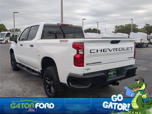 Used 2024 Chevrolet Silverado 1500 Custom Trail Boss w/ LPO, Dark Essentials Package image 7