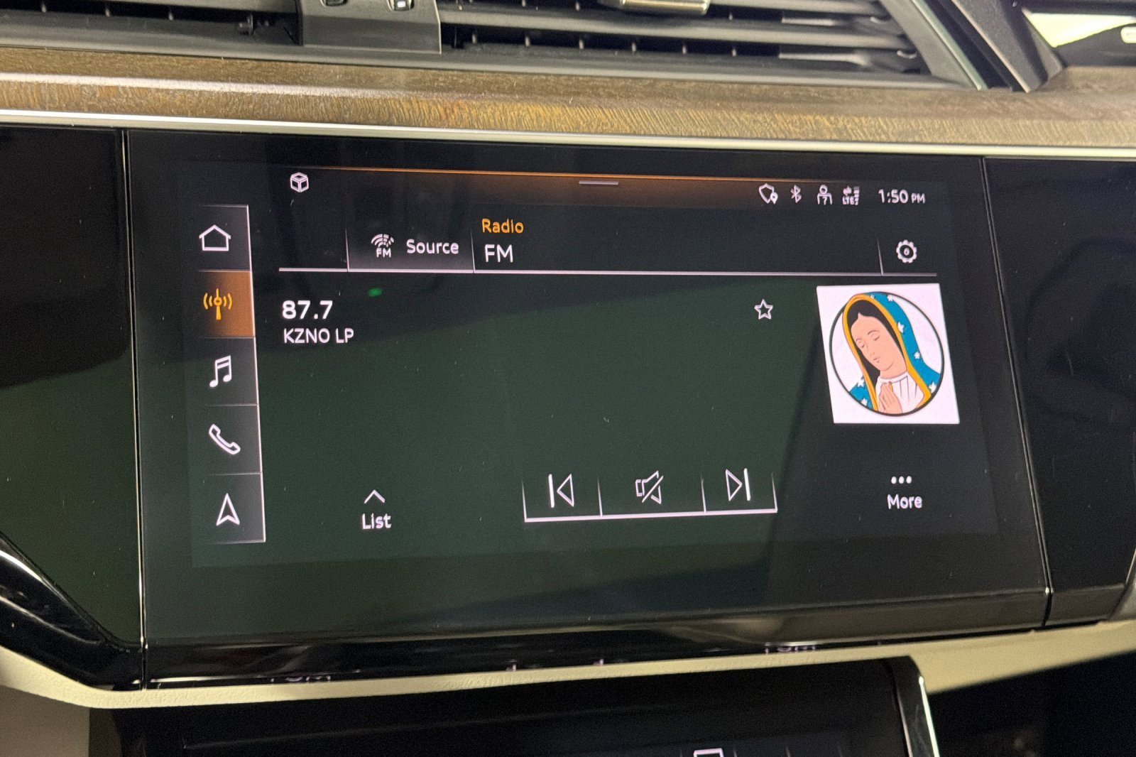 Certified 2023 Audi e-tron Premium w/ Convenience Plus Package image 14