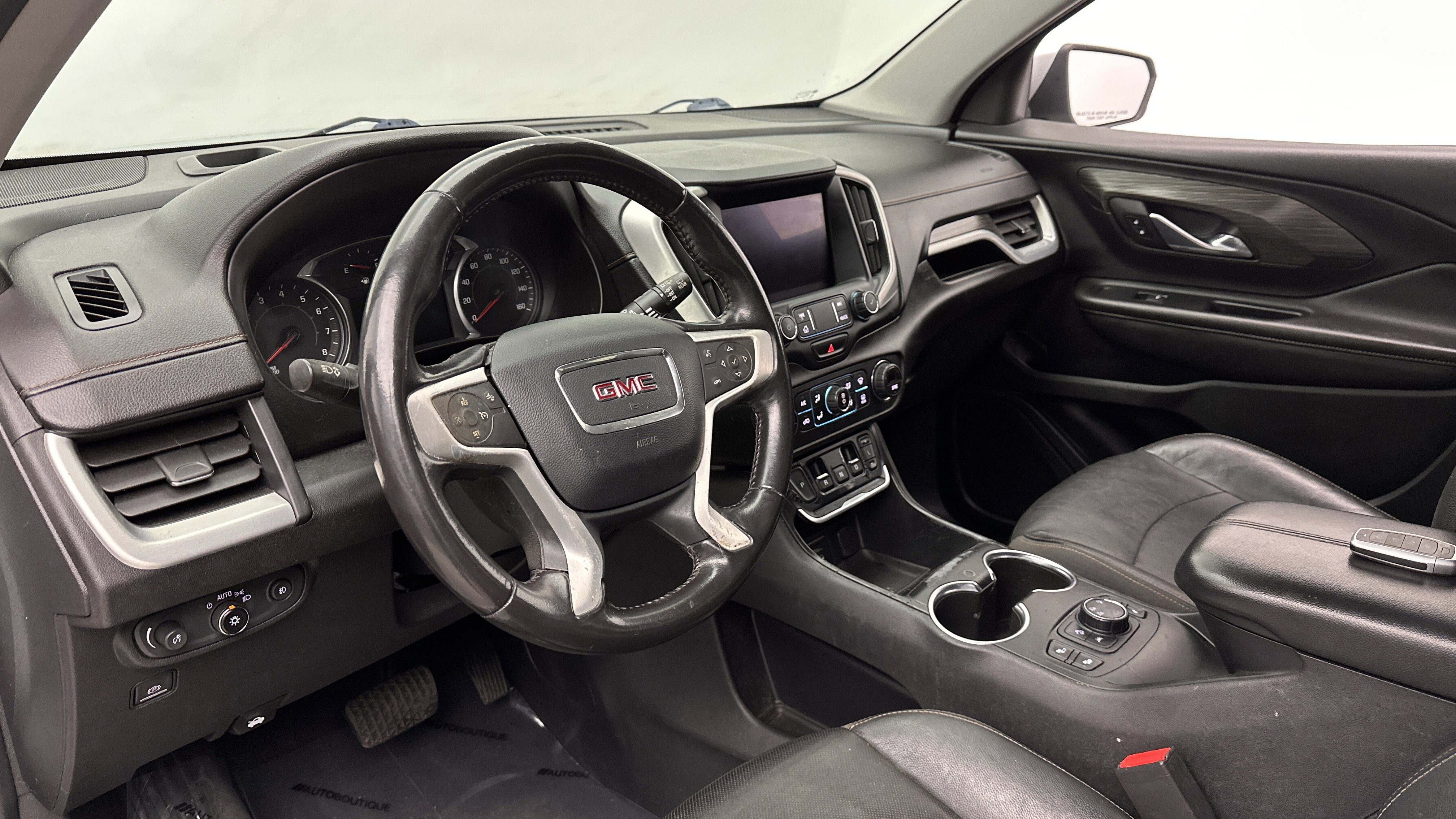 Used 2020 GMC Terrain SLT image 8