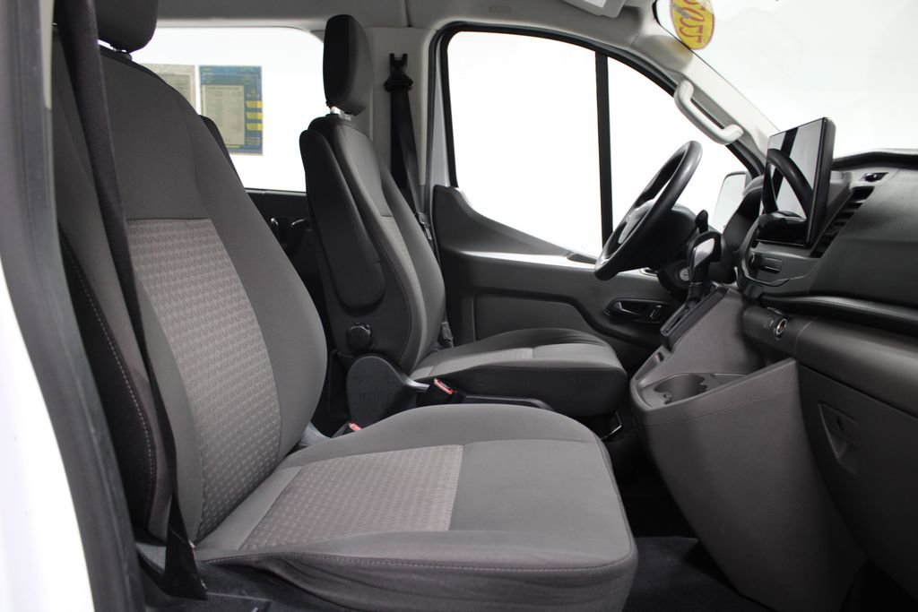 Used 2022 Ford Transit 350 XLT image 23